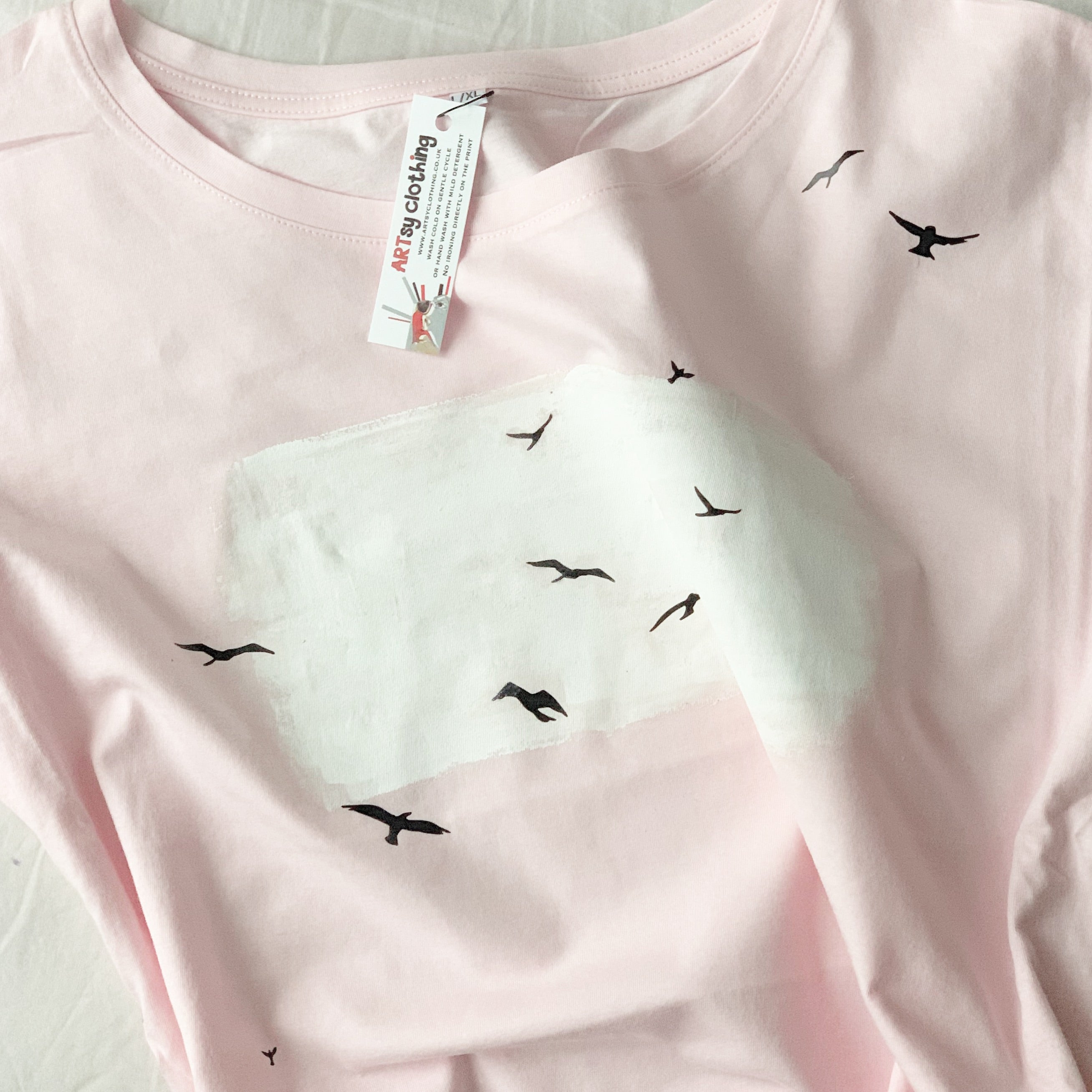 Birds flowy t-shirt dress, grey